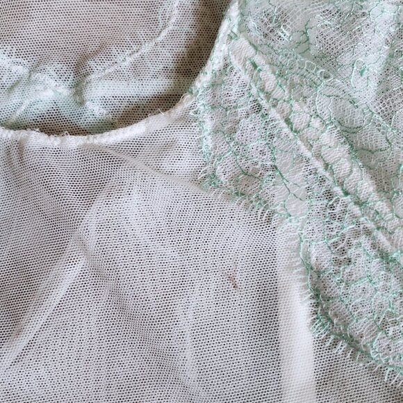 Victoria’s Secret I Do Collection Lace Bustier Corset Top Size 36D - Picture 16 of 16